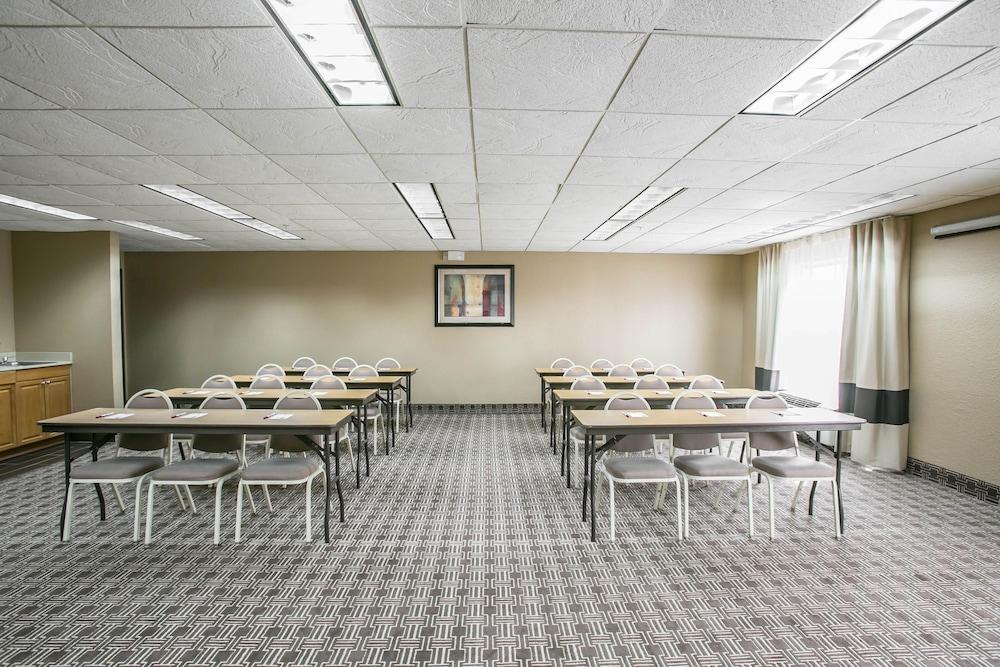 Comfort Suites Austin Nw Lakeline Bagian luar foto