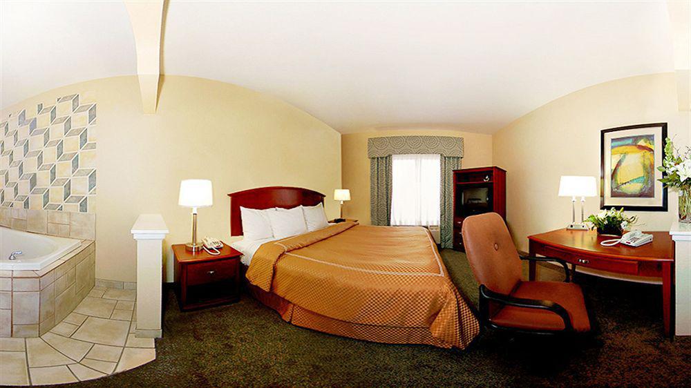 Comfort Suites Austin Nw Lakeline Bagian luar foto